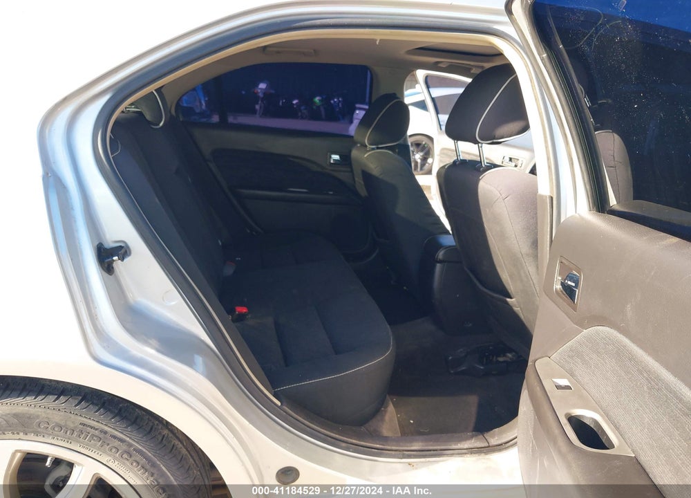 2011 FORD FUSION SE VIN: 3FAHP0HA8BR297667