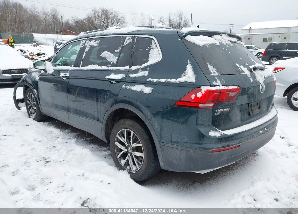2019 VOLKSWAGEN TIGUAN VIN: 3VV2B7AX4KM127620