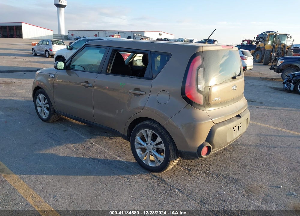 2015 KIA SOUL VIN: KNDJP3A58F7204136