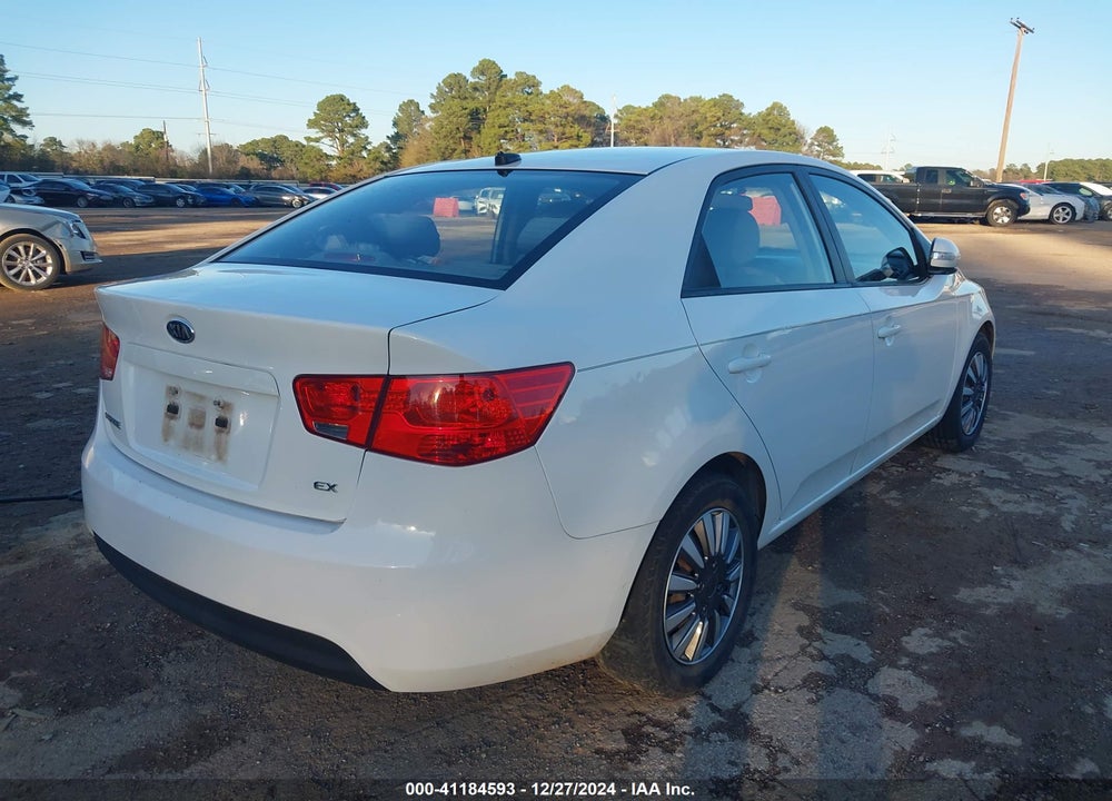 2010 KIA FORTE EX VIN: KNAFU4A24A5065523