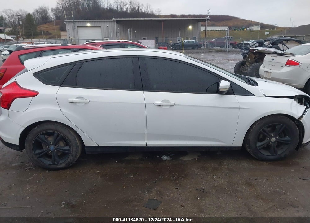 2013 FORD FOCUS SE VIN: 1FADP3K28DL188340