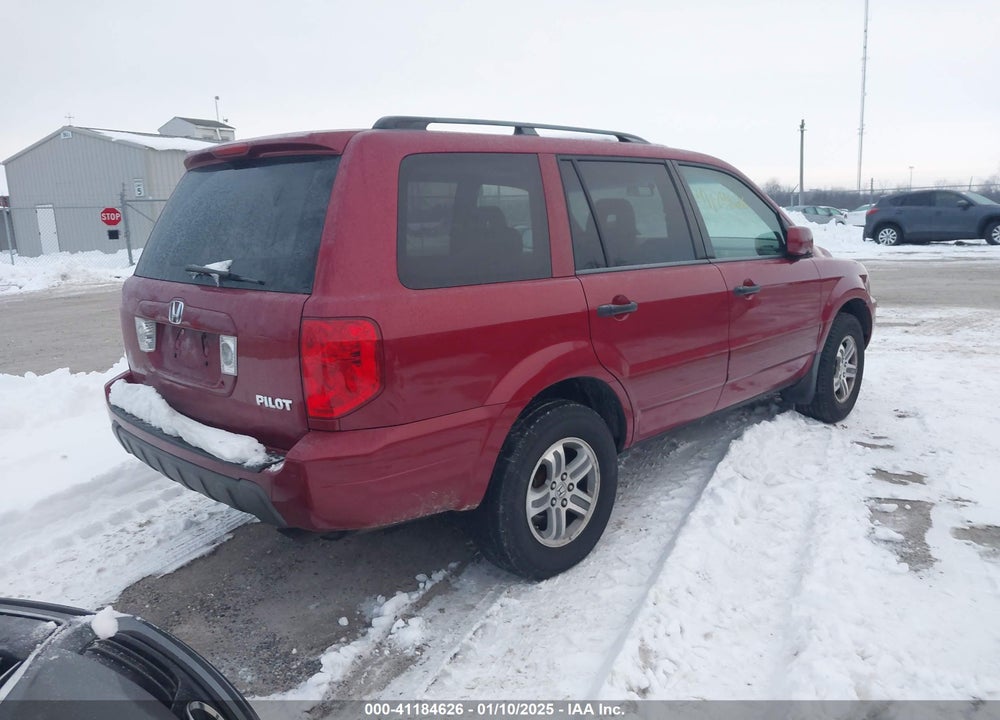 2005 HONDA PILOT EX-L VIN: 5FNYF186X5B019602