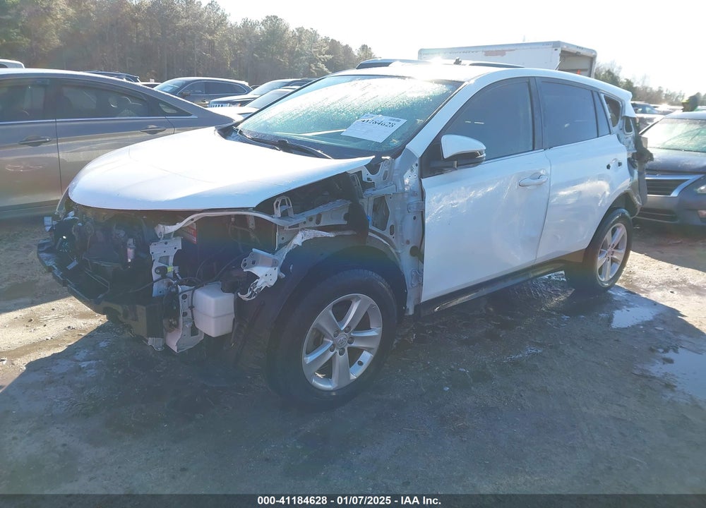 2014 TOYOTA RAV4 XLE VIN: JTMWFREV4EJ022070