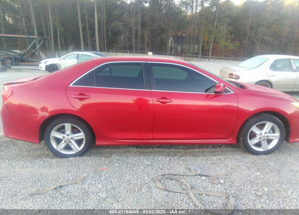 2014 TOYOTA CAMRY SE VIN: 4T1BF1FKXEU823200