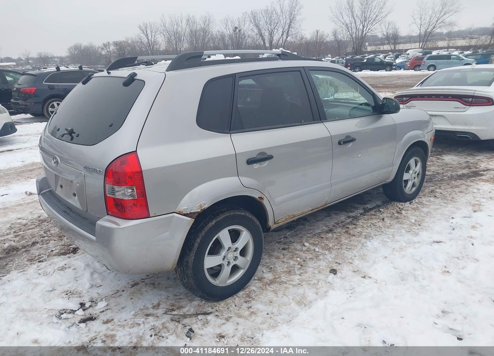2005 HYUNDAI TUCSON GL VIN: KM8JM72B25U084169