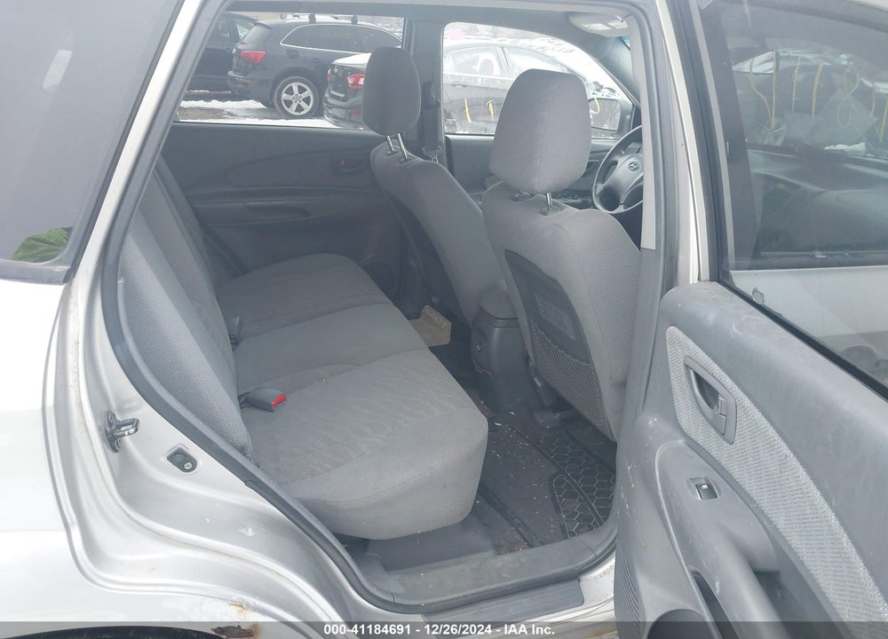 2005 HYUNDAI TUCSON GL VIN: KM8JM72B25U084169