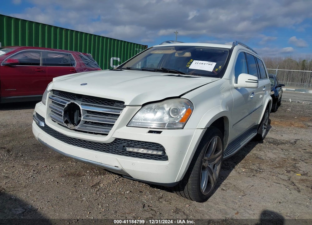 2011 MERCEDES-BENZ GL 550 4MATIC VIN: 4JGBF8GE2BA708248