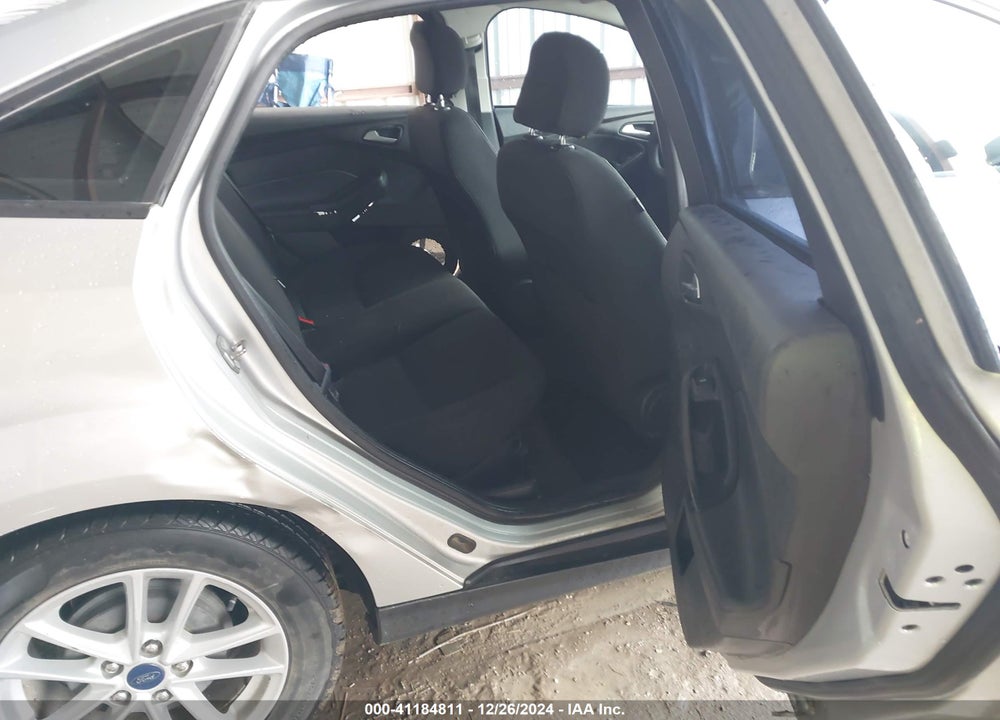 2017 FORD FOCUS VIN: 1FADP3F24HL284076