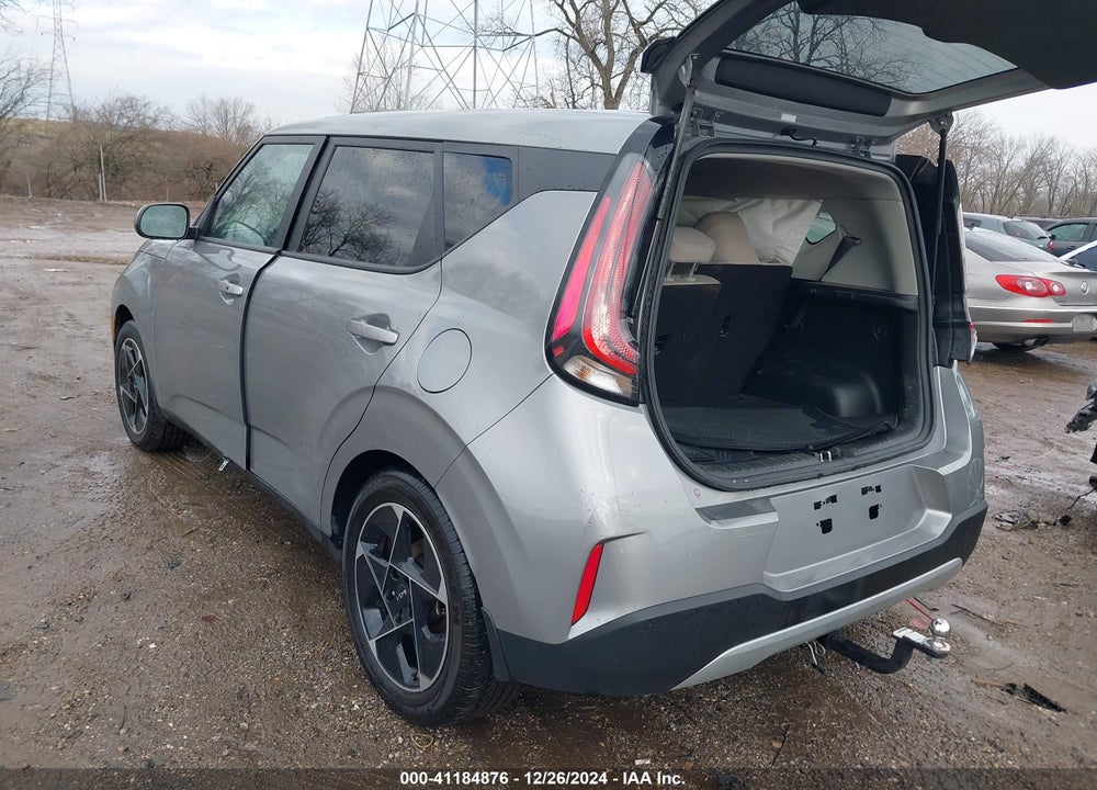 2023 KIA SOUL VIN: KNDJ33AU1P7893361