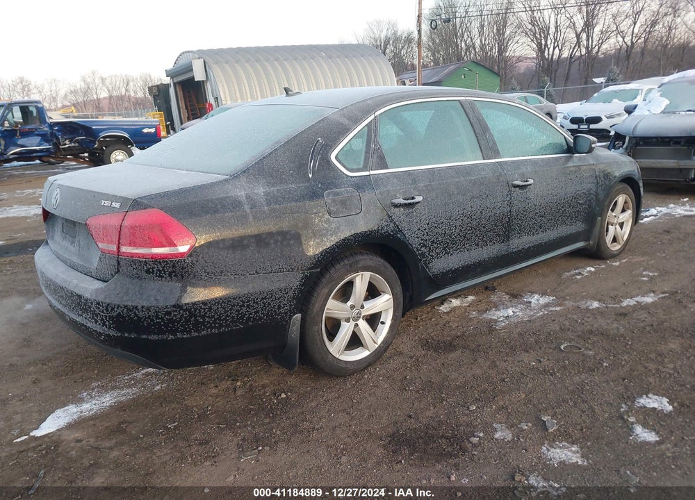 2015 VOLKSWAGEN PASSAT 1.8T SE VIN: 1VWBT7A34FC051961