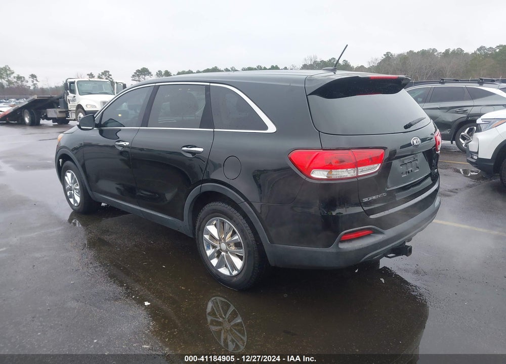 2016 KIA SORENTO 2.4L L VIN: 5XYPG4A35GG124621