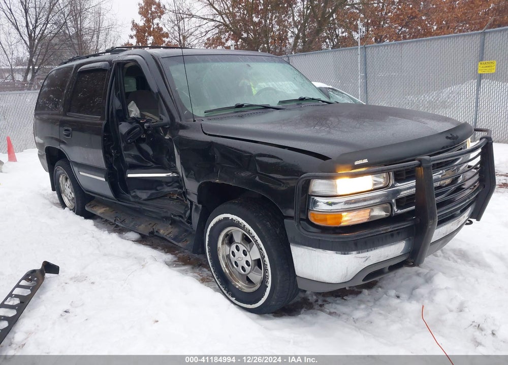 2000 CHEVROLET TAHOE ALL NEW LS VIN: 1GNEK13T0YJ211482