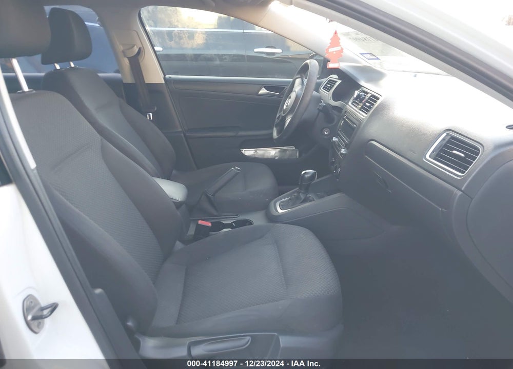 2014 VOLKSWAGEN JETTA VIN: 3VW2K7AJ4EM436872