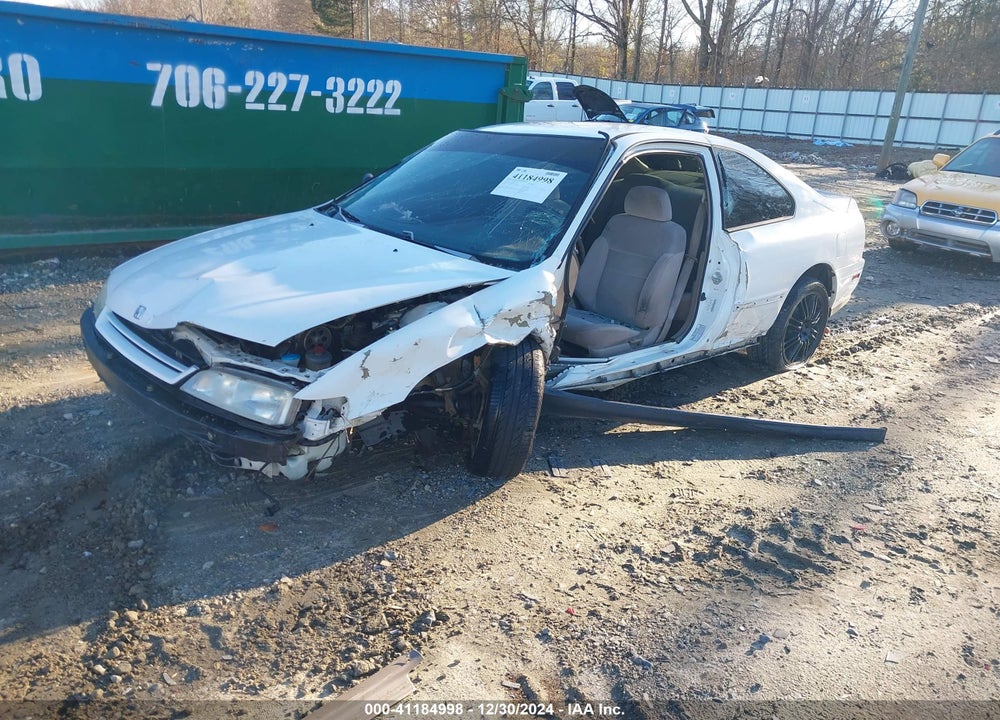 1994 HONDA ACCORD DX VIN: 1HGCD7225RA013179