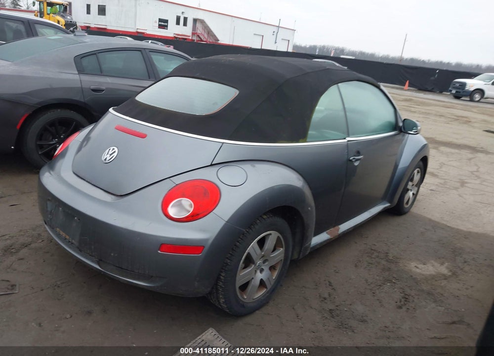 2006 VOLKSWAGEN NEW BEETLE VIN: 3VWPF31Y46M326048