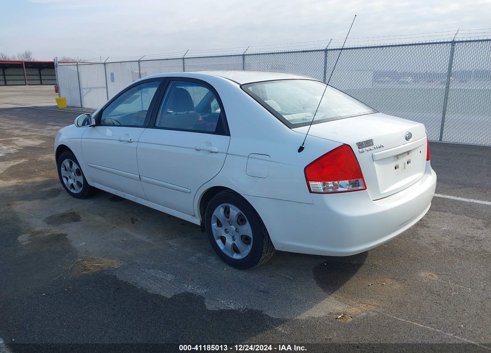 2009 KIA SPECTRA VIN: KNAFE222695654830