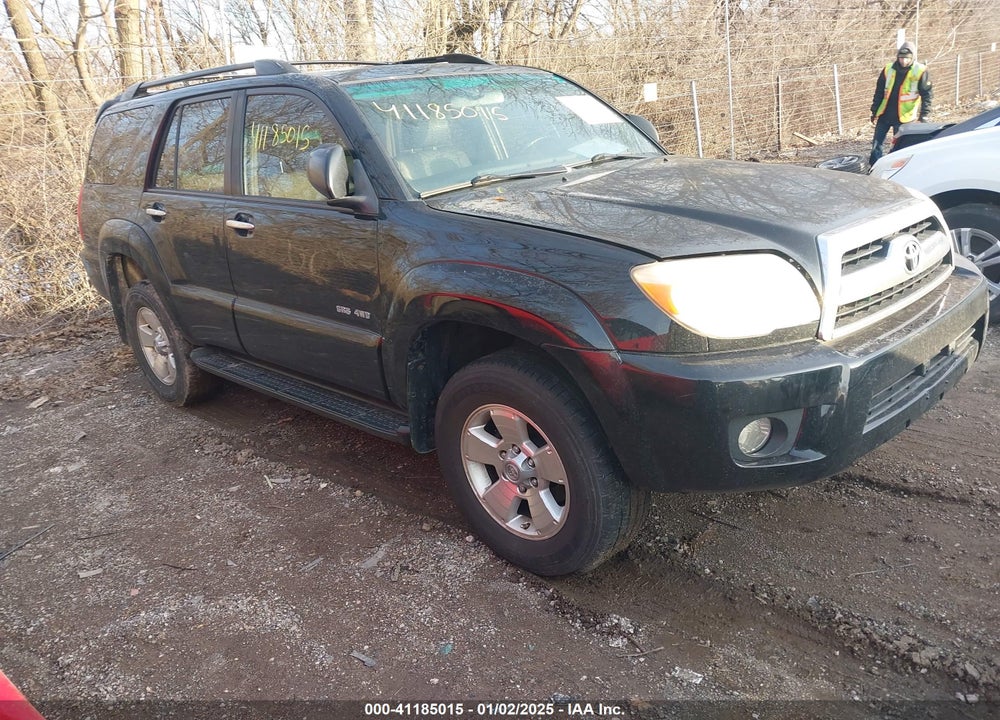 2007 TOYOTA 4RUNNER SR5 V6 VIN: JTEBU14R878082756