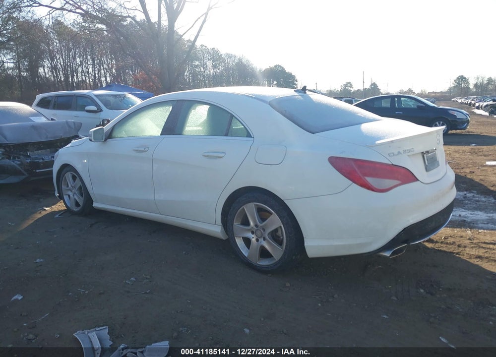 2015 MERCEDES-BENZ CLA 250 4MATIC VIN: WDDSJ4GB5FN173762