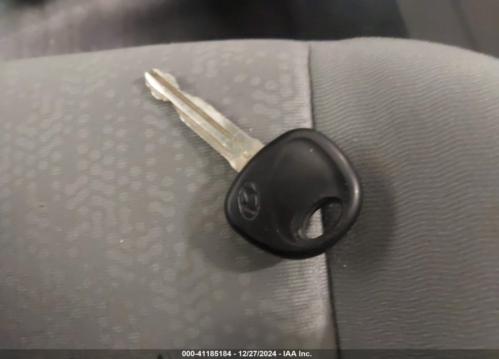 2010 HYUNDAI ELANTRA GLS VIN: KMHDU4AD4AU153436