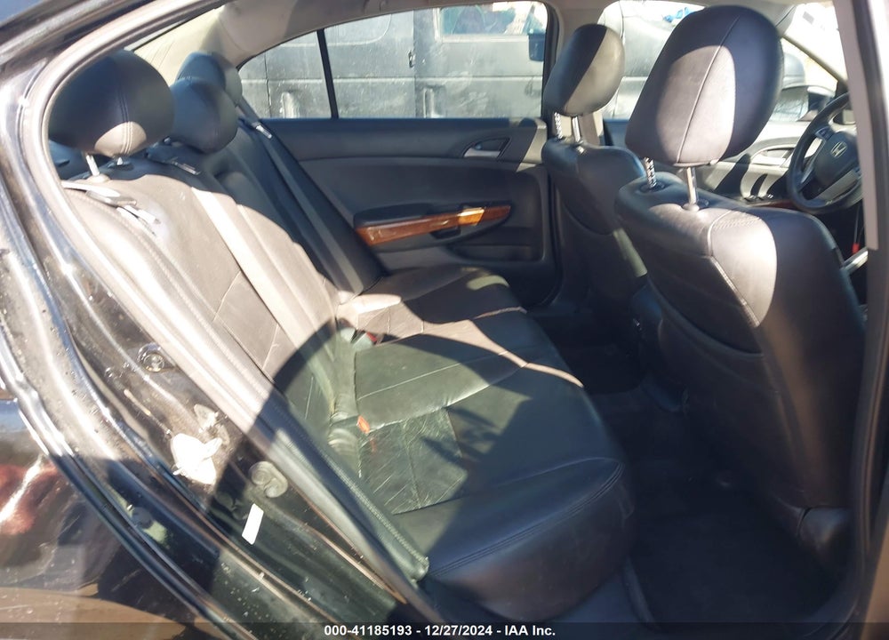 2011 HONDA ACCORD 2.4 EX VIN: 1HGCP2F78BA154687