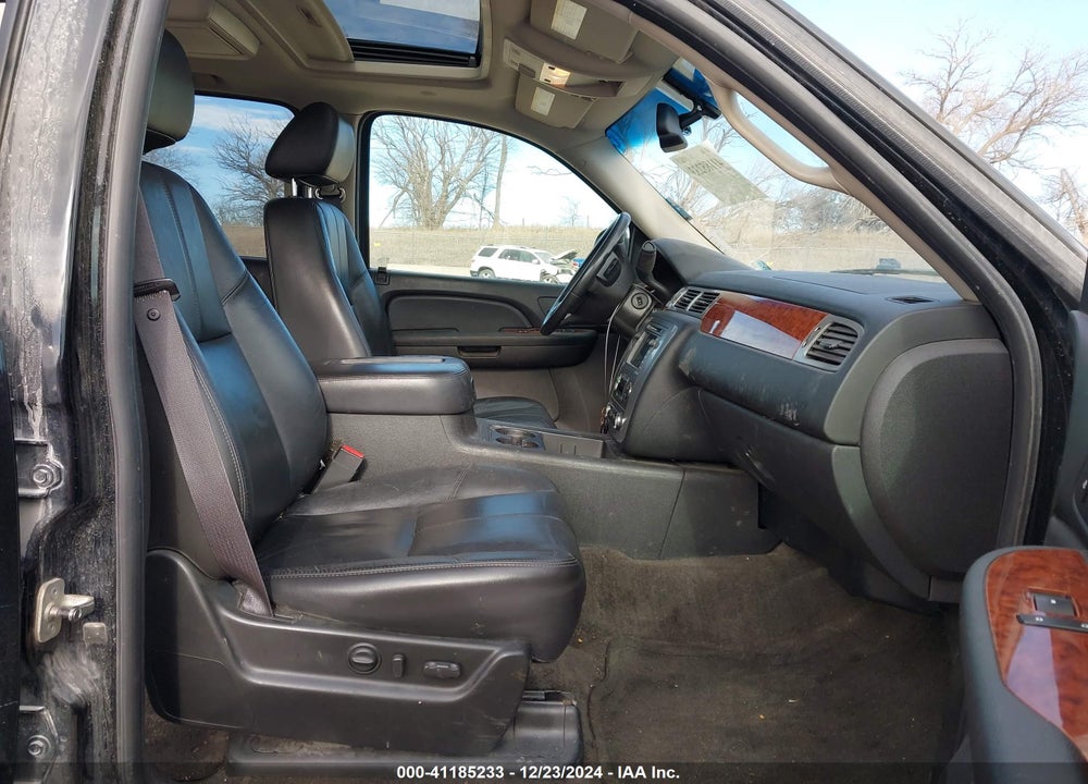2009 GMC YUKON XL 1500 SLT2 VIN: 1GKFK36389R299323