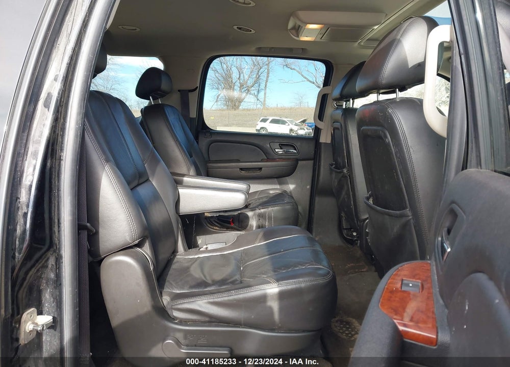 2009 GMC YUKON XL 1500 SLT2 VIN: 1GKFK36389R299323
