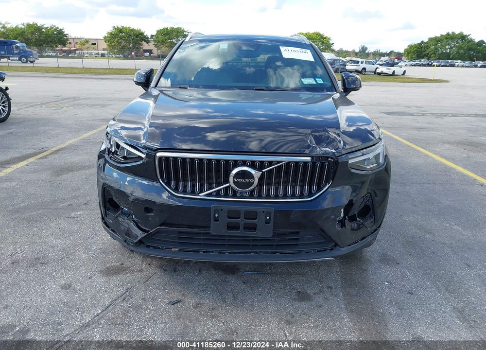 2024 VOLVO XC40 B5 CORE BRIGHT THEME/B5 CORE DARK THEME VIN: YV4L12UK0R2336862