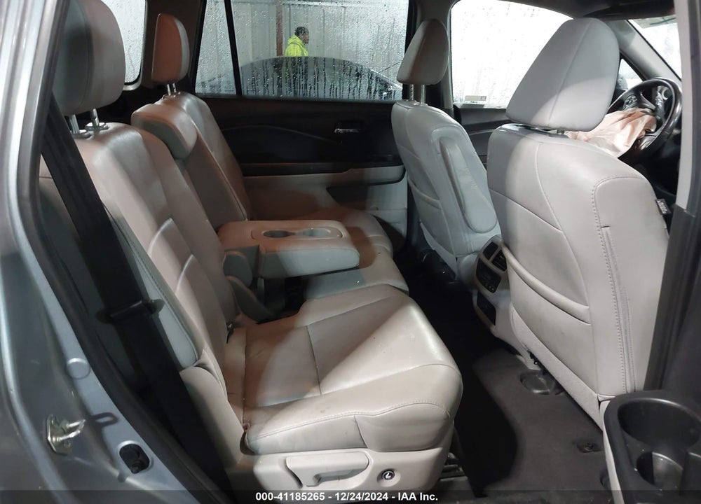 2018 HONDA PILOT EX-L VIN: 5FNYF6H54JB007007