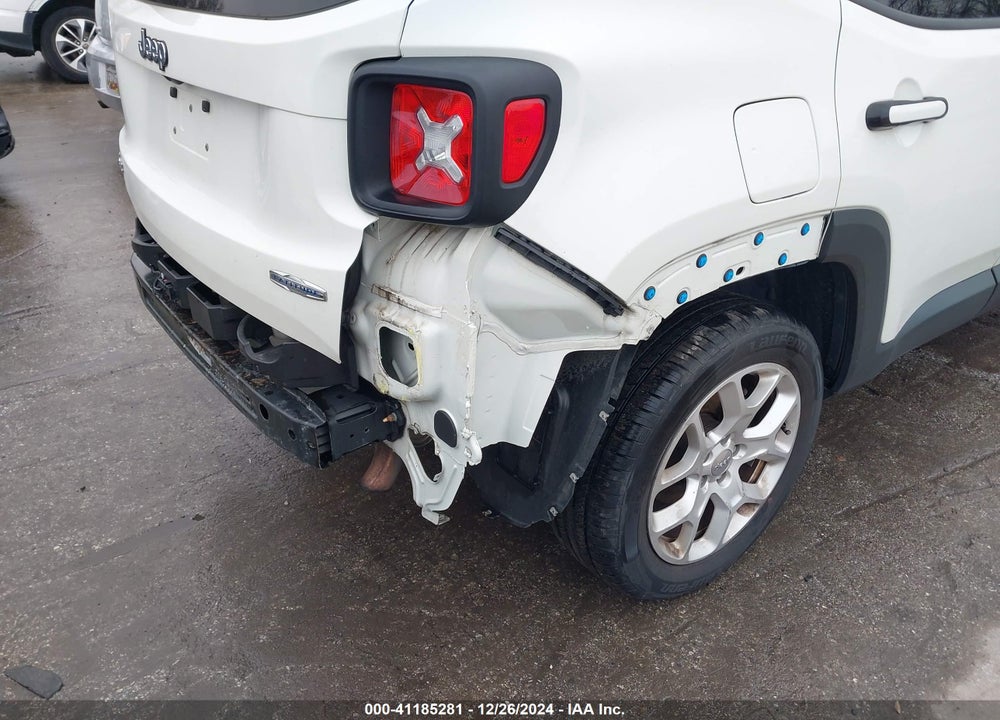 2017 JEEP RENEGADE LATITUDE 4X4 VIN: ZACCJBBB1HPF97573