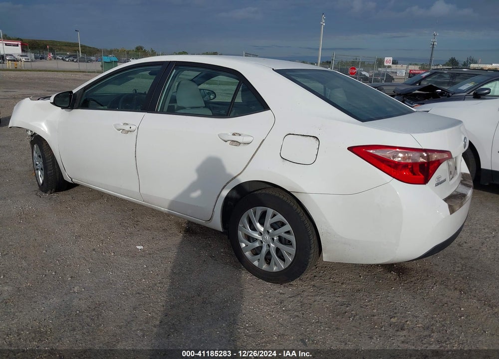 2019 TOYOTA COROLLA LE VIN: 5YFBURHE8KP911297