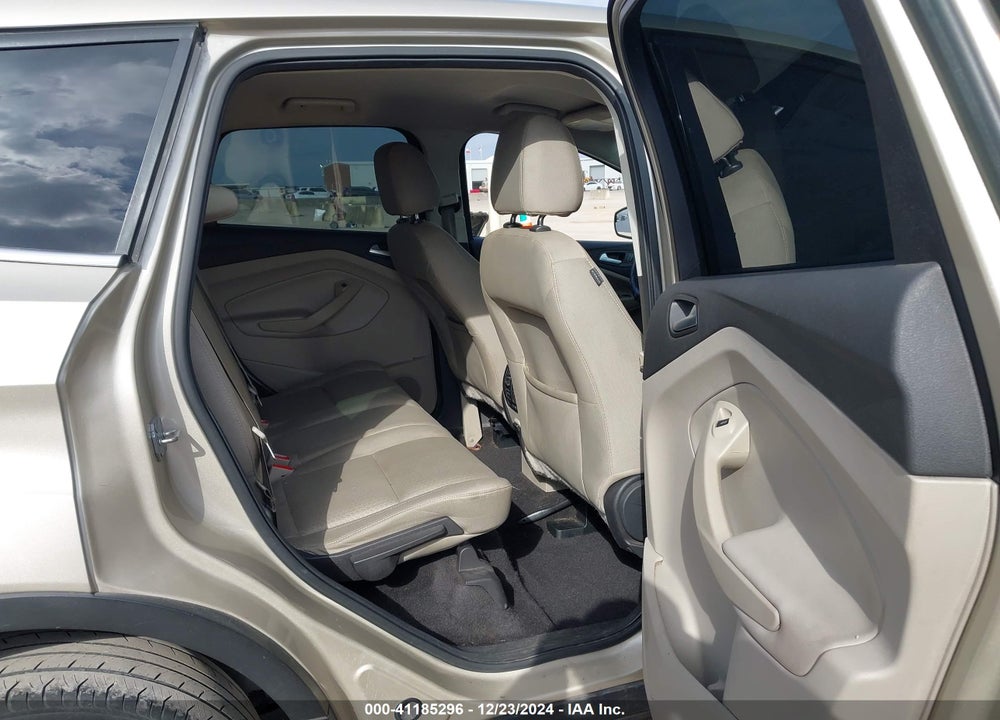 2017 FORD ESCAPE SE VIN: 1FMCU0GD5HUE24073
