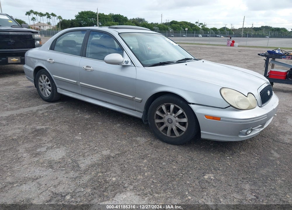 2002 HYUNDAI SONATA GLS/LX VIN: KMHWF35H92A564604