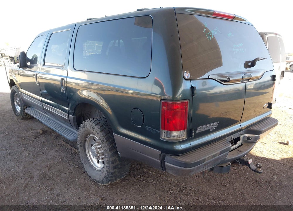 2002 FORD EXCURSION XLT VIN: 1FMNU41S22EB39579