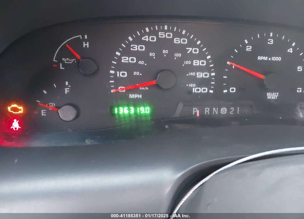 2002 FORD EXCURSION XLT VIN: 1FMNU41S22EB39579