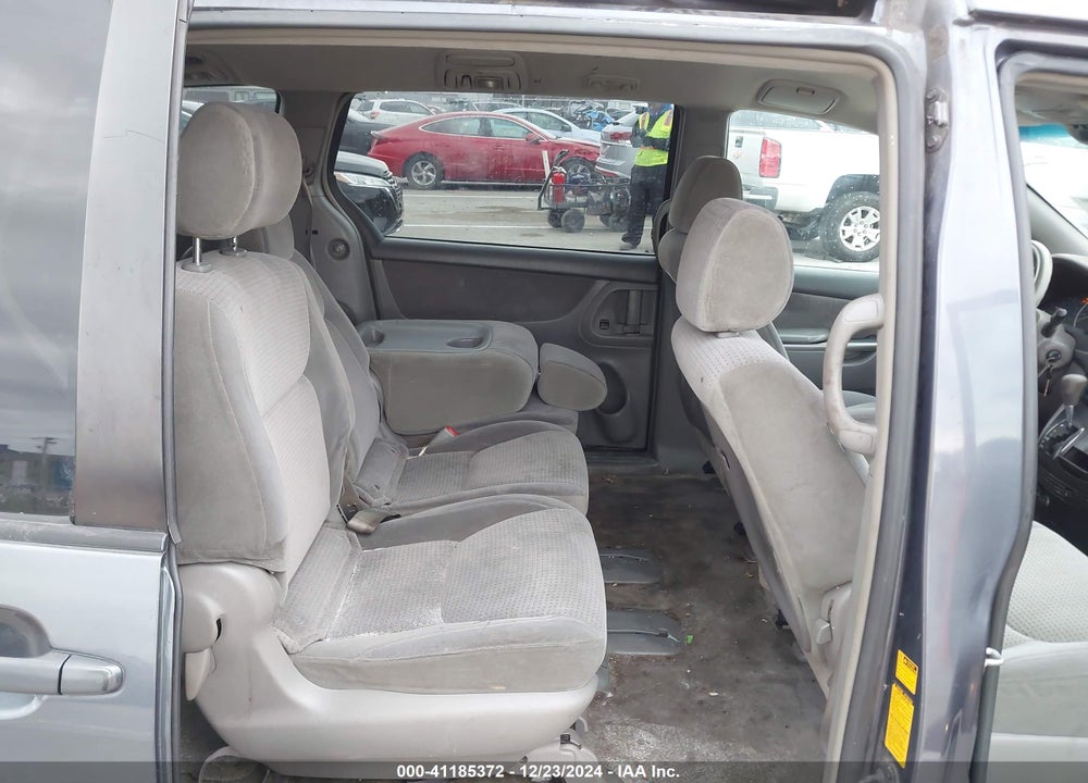2006 TOYOTA SIENNA LE VIN: 5TDZA23C56S441067