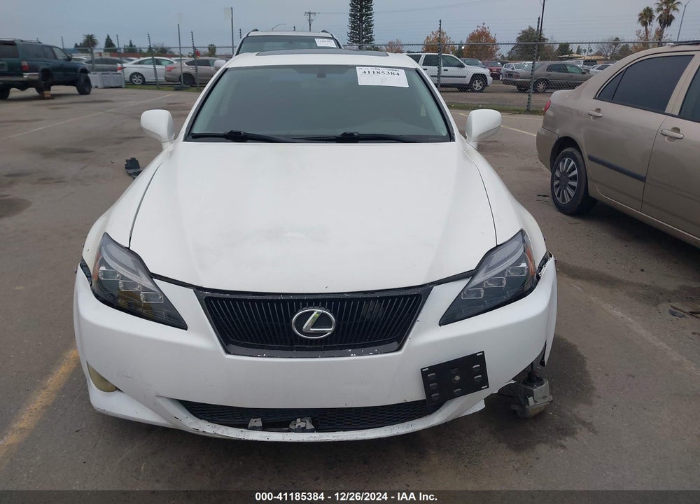 2006 LEXUS IS 350 VIN: JTHBE262662000272