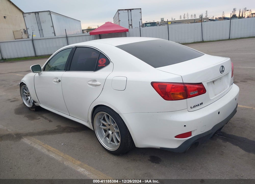 2006 LEXUS IS 350 VIN: JTHBE262662000272