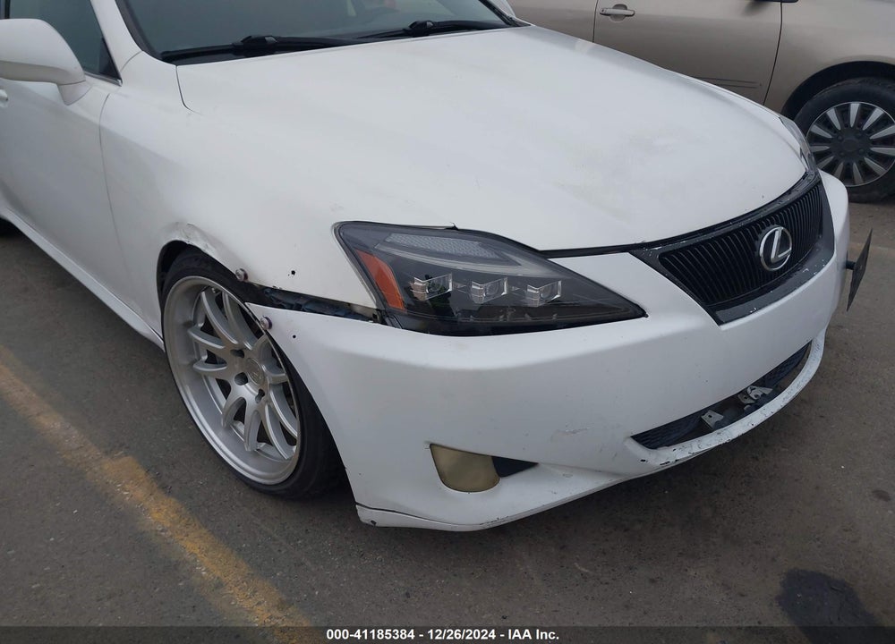 2006 LEXUS IS 350 VIN: JTHBE262662000272