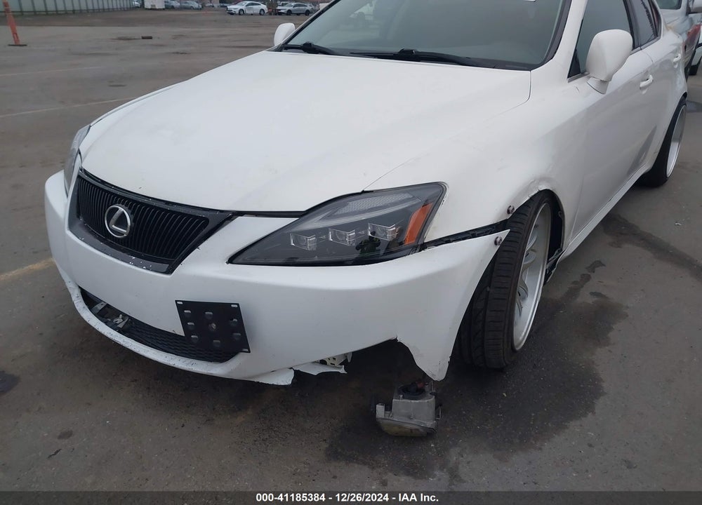 2006 LEXUS IS 350 VIN: JTHBE262662000272