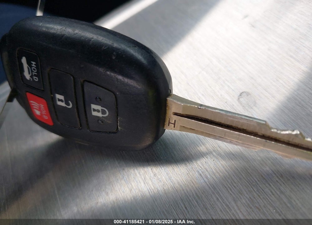 2015 TOYOTA COROLLA VIN: 2T1BURHE4FC269036