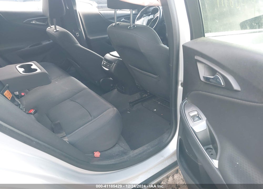 2018 CHEVROLET MALIBU VIN: 1G1ZD5ST9JF102047