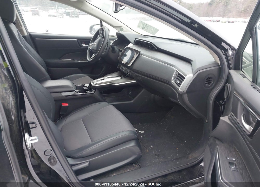 2018 HONDA CLARITY PLUG-IN HYBRID VIN: JHMZC5F15JC007438