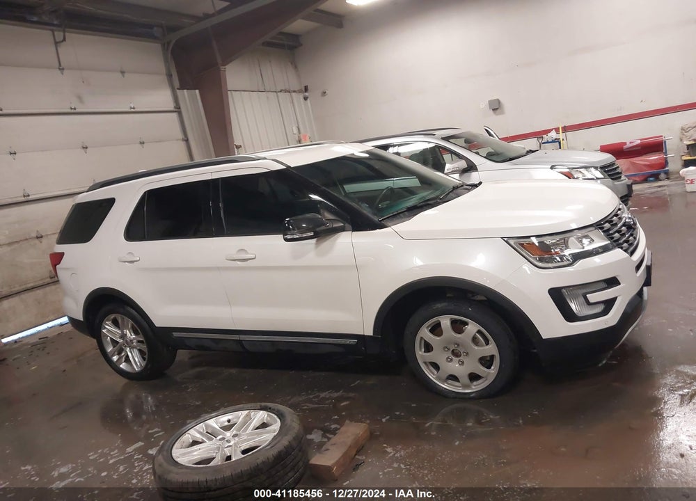 2017 FORD EXPLORER XLT VIN: 1FM5K7D82HGA15946