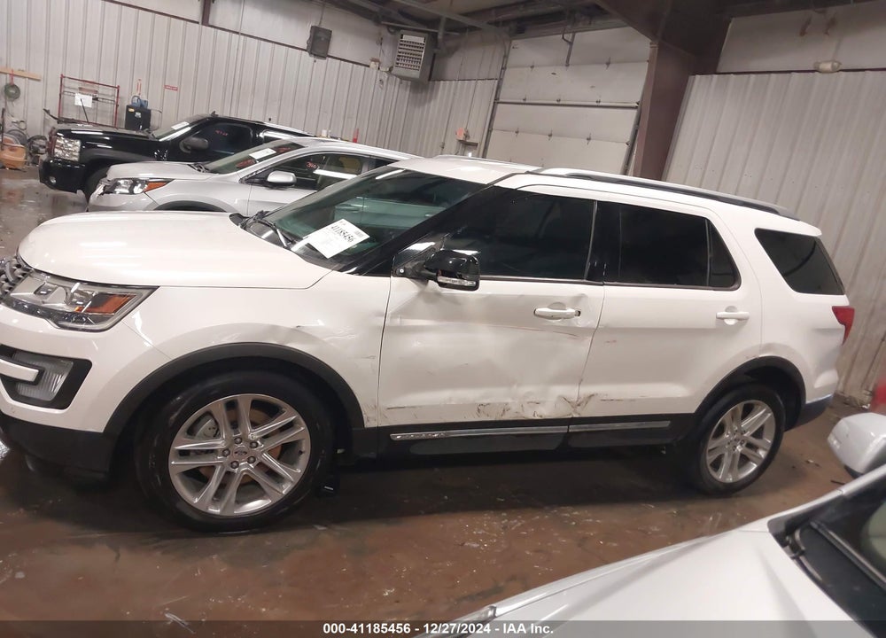 2017 FORD EXPLORER XLT VIN: 1FM5K7D82HGA15946