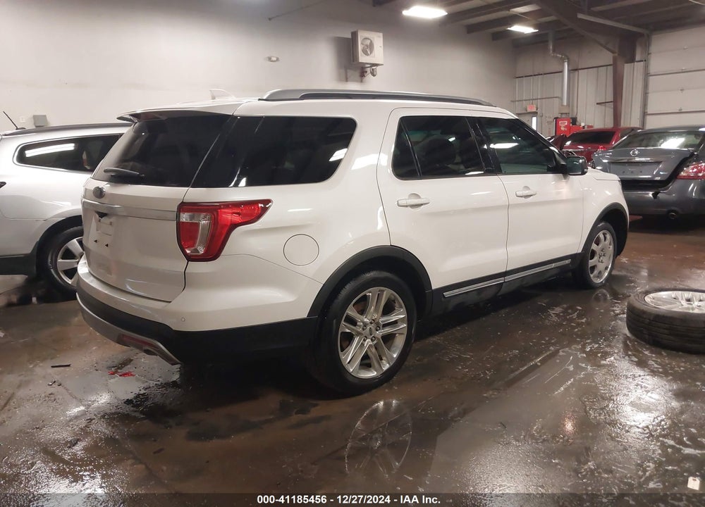 2017 FORD EXPLORER XLT VIN: 1FM5K7D82HGA15946