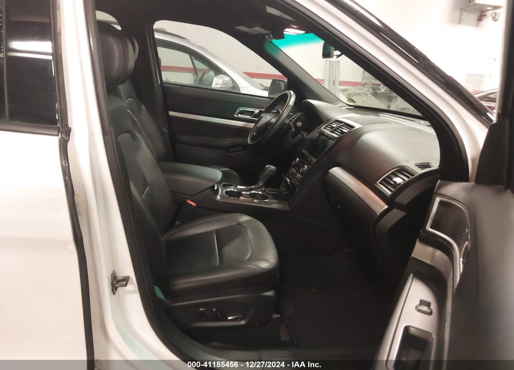 2017 FORD EXPLORER XLT VIN: 1FM5K7D82HGA15946