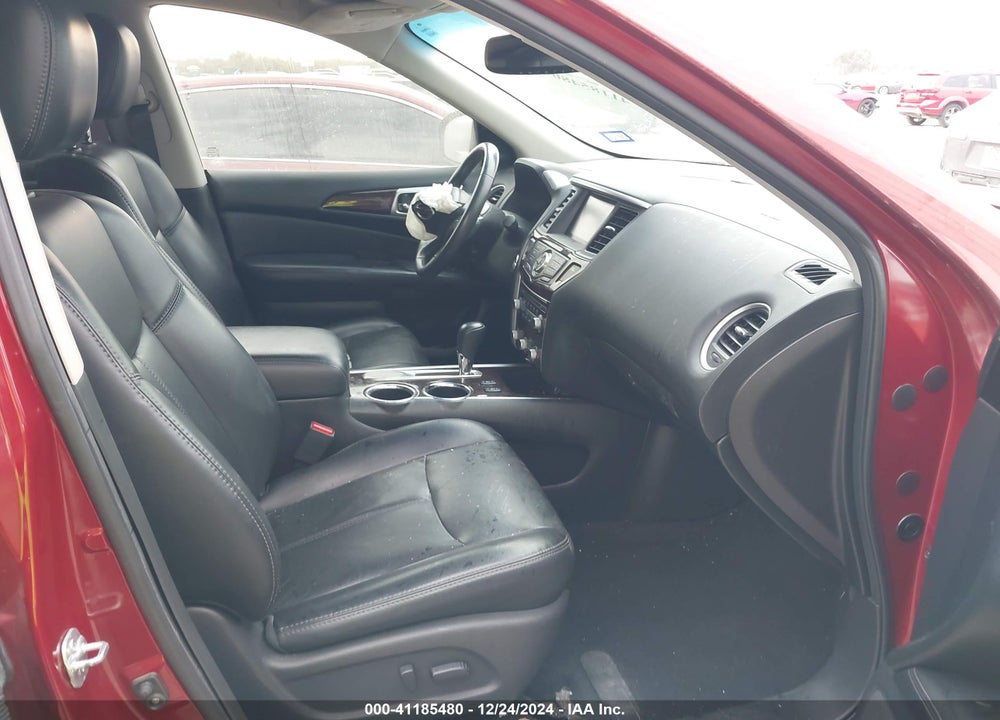 2016 NISSAN PATHFINDER SL VIN: 5N1AR2MN3GC615710