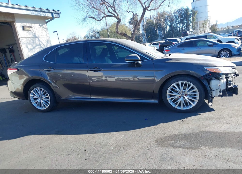 2018 TOYOTA CAMRY VIN: 4T1BZ1HKXJU007571