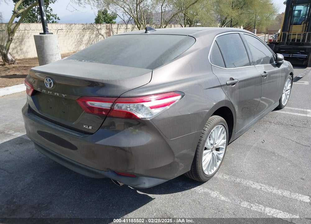 2018 TOYOTA CAMRY VIN: 4T1BZ1HKXJU007571