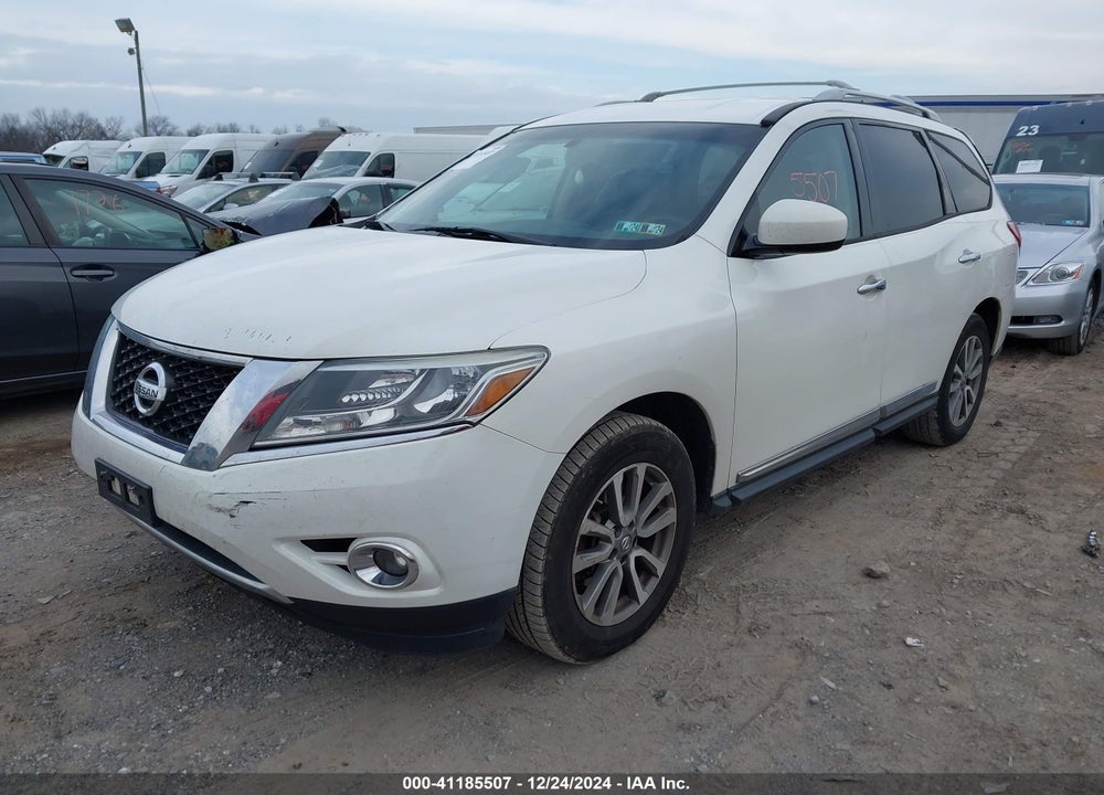 2013 NISSAN PATHFINDER SL VIN: 5N1AR2MM8DC642677